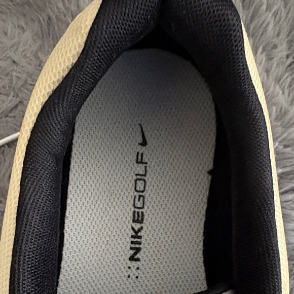 Men’s Nike Black/White/Yellow Golf Shoes - Picture 8 of 8